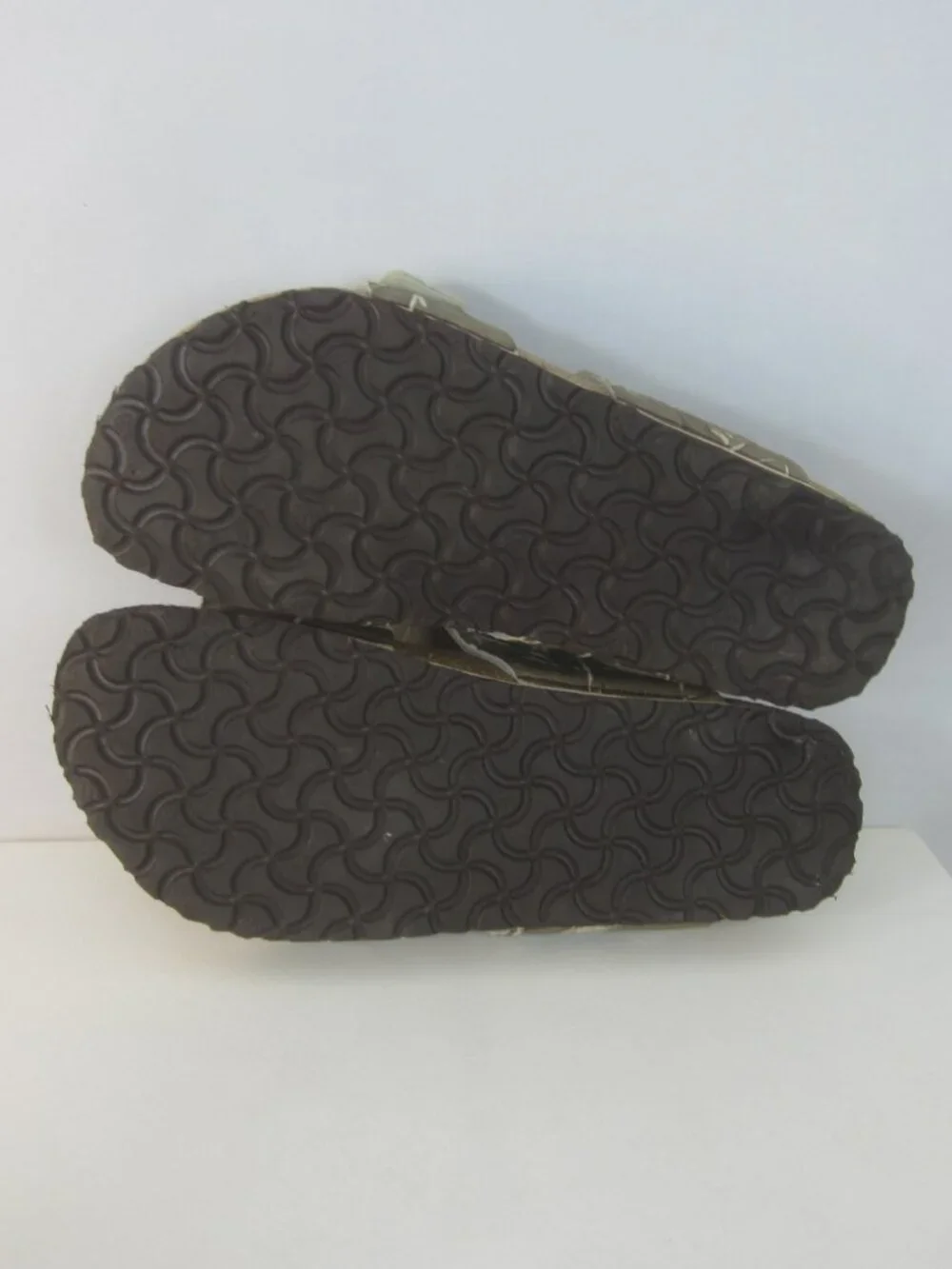 Birkenstock Men 8 M Arizona 2  Strap Camo Green Gray  Sandals Slides Women 10